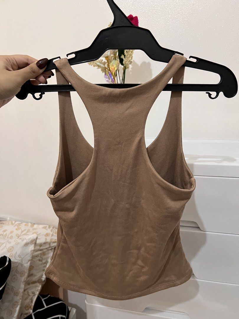 Mera Matilda Halter Top Taupe (Category: Sleeveless) located in Manila. Submitted by 444ki (Listing ID 1449215234, Image 2). Description: Mera Matilda Halter Top Taupe Small to Medium Rfs: Declutter .