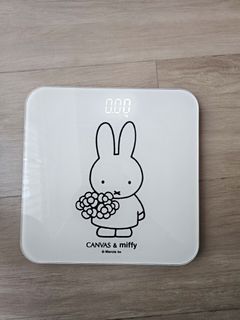 （分類：）位於 。 由 km_bun 提交（商品編號 1449168623，圖片 1）。簡介： 。
