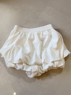 (Category: ) located in . Submitted by lux_offer (Listing ID 1449176478, Image 1). Description: .