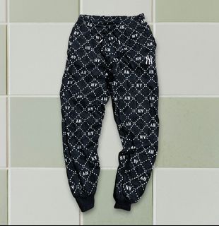 (Category: ) located in . Submitted by sickfinds (Listing ID 1449177490, Image 1). Description: .