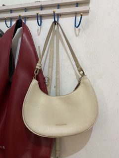 (Kategori: ) berada di . Dikirim oleh redcaveine (ID iklan 1449267038, Gambar 1). Deskripsi: .