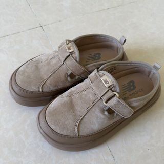 （分類：）位於 。 由 thearcoiris 提交（商品編號 1449190504，圖片 1）。簡介： 。