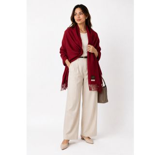SPRING & WINTER TRAVEL COLLECTION Collection item 2