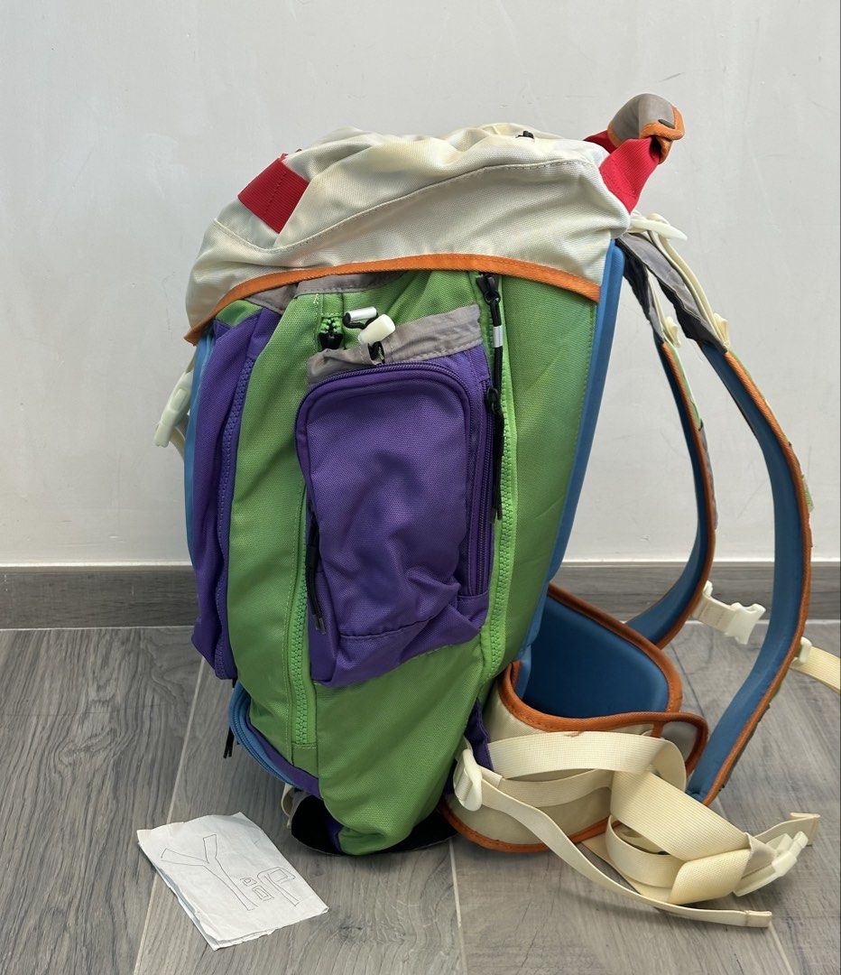 Nike SB “Buzz Lightyear” Backpack (Dunk low air force air max air Jordan undercover clot) （分類：背包）位於 Hong Kong。 由 yipyyt 提交（商品編號 1449206255，圖片 3）。簡介： Nike SB “Buzz Lightyear” Backpack 經典巴斯光年配色 收藏多年 未使用 帆布料依然挺身 自覺整體新淨 如圖 連腰帶 $3680。