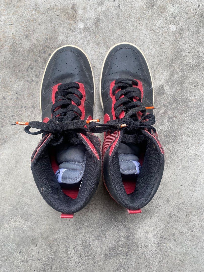 Nike SB Red (Category: Sneakers) located in Quezon City. Submitted by ysabelashoppingaddict (Listing ID 1449133177, Image 1). Description: - Black and Red Nike Dunk Highs US MEN: size 9.