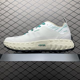 (Category: ) located in . Submitted by lovely_shoes (Listing ID 1449202170, Image 1). Description: .