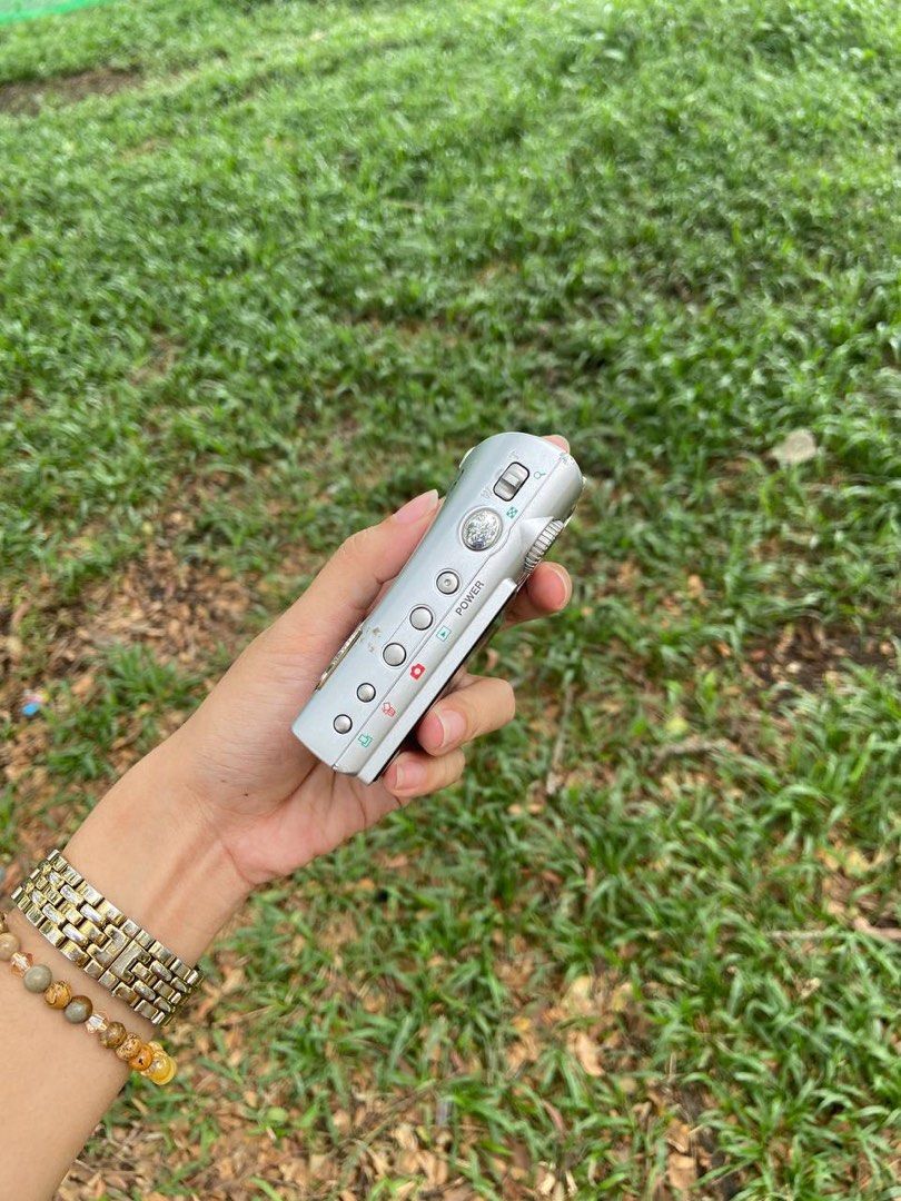 Olympus FE-130 (Category: Cameras) located in Davao. Submitted by timelessfilm.co (Listing ID 1449115140, Image 2). Description: Olympus FE-130 🎞️ 5.1 megapixel 🎞️ Good condition (9.5/10) 🎞️ No signs of usage 🎞️ No issues, fully functional 🎞️ Clean lens 🎞️ With batteries Click for sample photos ———> #olympusfe130 ✨Mode of payment: BPI or Gcash.