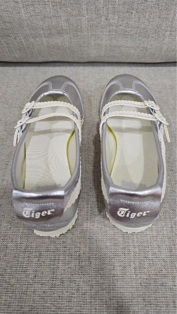 Onitsuka Tiger Mexico 66 TGRS Silver (Kategori: Sepatu Wanita) berada di Depok. Dikirim oleh meryza85 (ID iklan 1449297830, Gambar 2). Deskripsi: Original.