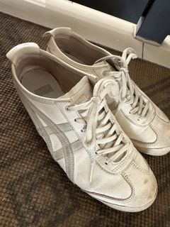 (Category: ) located in . Submitted by neverbeenworn (Listing ID 1449140812, Image 1). Description: .