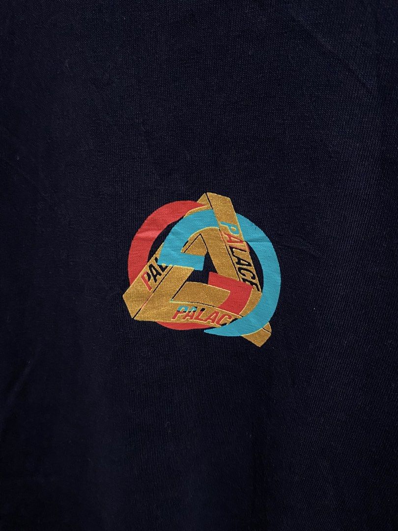 Palace X Gucci Shirt (Category: Tshirts & Polo Shirts ) located in Tagaytay City. Submitted by grayl_thrift (Listing ID 1449266237, Image 2). Description: Issue: Paint Stain.