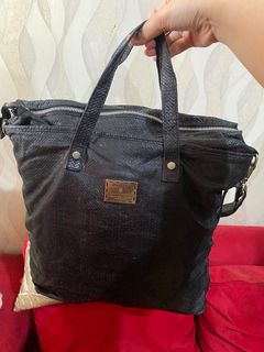 (Kategori: ) berada di . Dikirim oleh preloved.bagell (ID iklan 1449153645, Gambar 1). Deskripsi: .