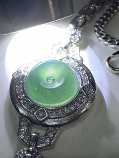 (Category: ) located in . Submitted by luxeauragems (Listing ID 1449243103, Image 1). Description: .