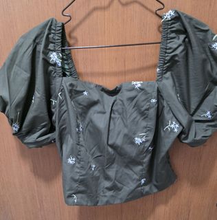 (Category: ) located in . Submitted by littleshoppingmall99 (Listing ID 1449148870, Image 1). Description: .