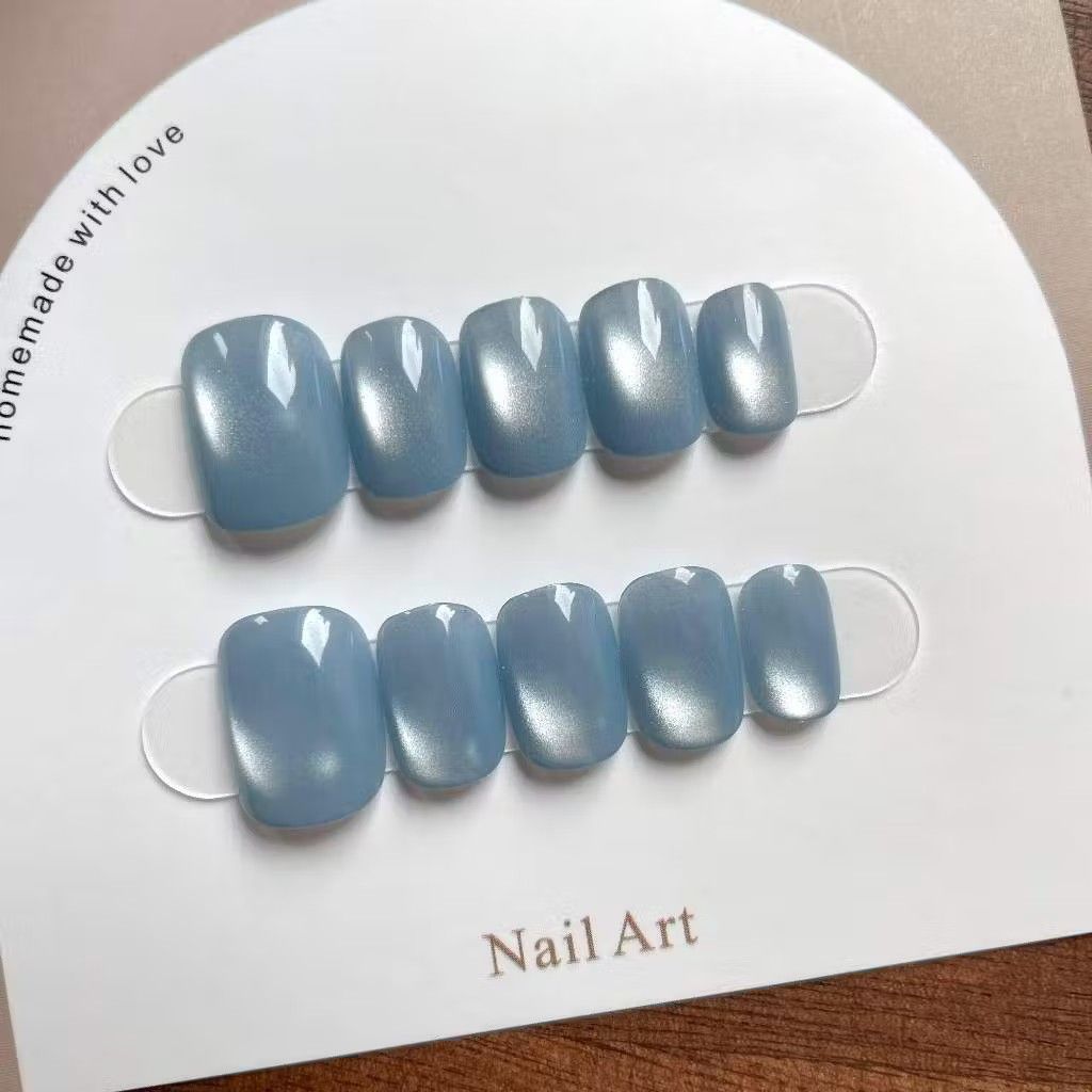 Press-on Nails + Nail Glue and Remover (Category: Hands & Nails) located in Manila. Submitted by emceebns (Listing ID 1449156866, Image 2). Description: sold as set for ₱200 inclusions: • 2 press-on nails (size XS) • nail glue • nail remover rfs: wrong size.