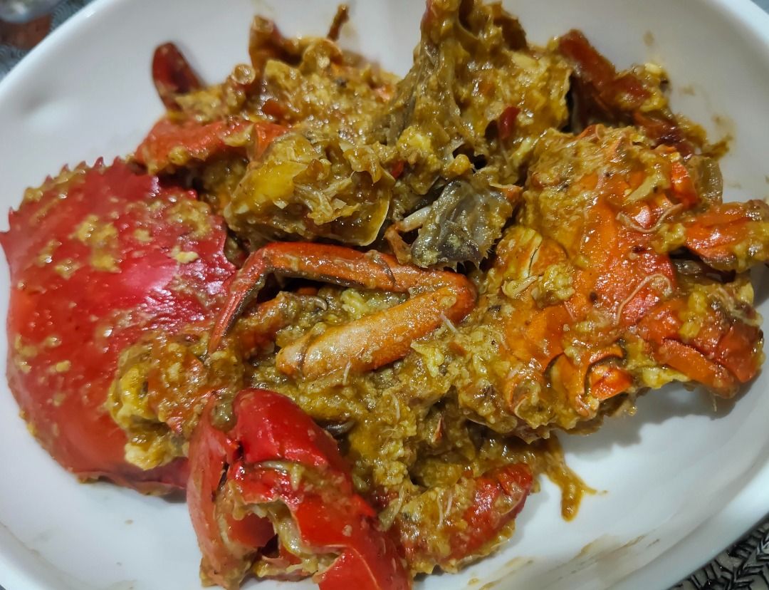Prima Taste Chilli Crab Sauce (300g) (Category: Spice & Seasoning) located in Pasig City. Submitted by ukaychiq (Listing ID 1449184740, Image 2). Description: - Rich and savory sauce - Perfect for crabs, shrimps or any seafood of your choice - Serving for 3 - best before: 07/06/27.