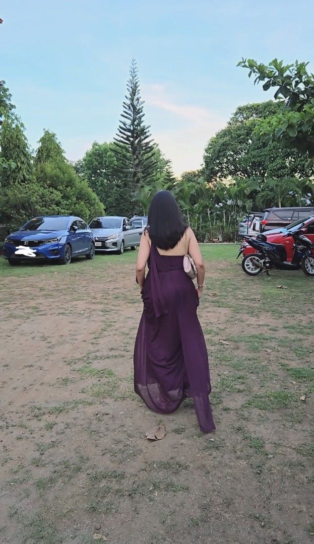 Purple Strapless Pleated Maxi Dress (Category: Dresses) located in Rizal. Submitted by marrenkeithly (Listing ID 1449243198, Image 2). Description: - Beautiful purple strapless maxi dress - Flattering sweetheart neckline - Pleated bodice - Flowy and full skirt -a (versatile styling) - Ideal for formal events and weddings - Worn only once for a special occasion.