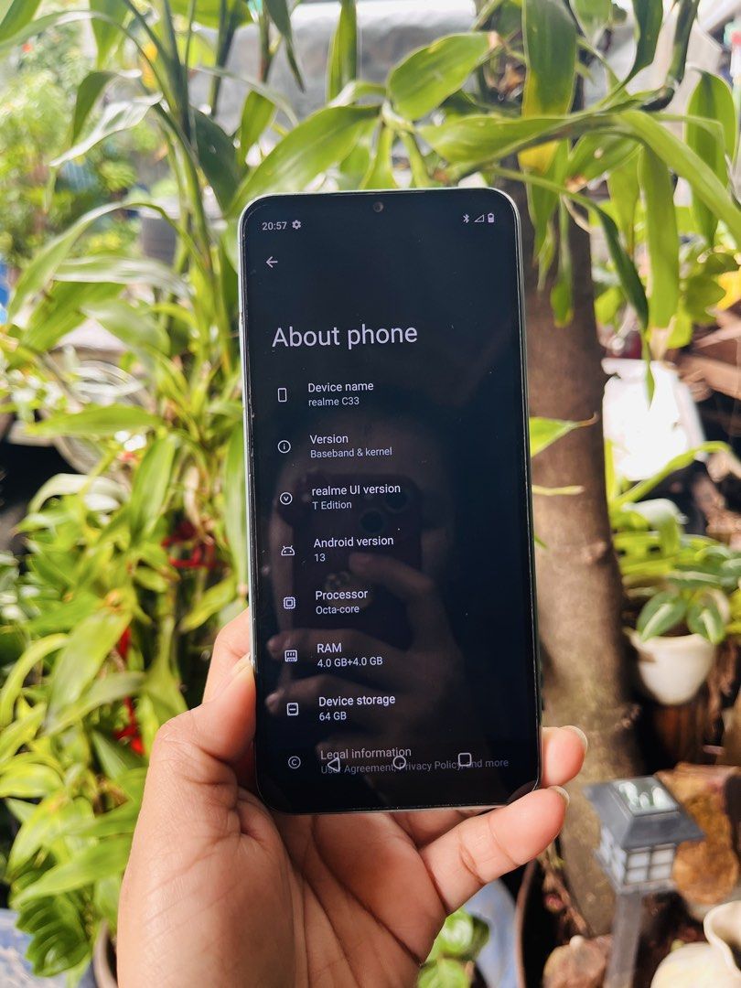 REALME C33 (Category: Realme) located in Quezon City. Submitted by chel2704 (Listing ID 1449162755, Image 2). Description: REALME C33 UNIT ONLY FIX 🅿️2000‼️ 6.5 INCHES 4+4GB/64GB 5000MAH BATTERY 50MP REARCAM ANDROID CHARGER NO ISSUE LOC: QC COMMONWEALTH.