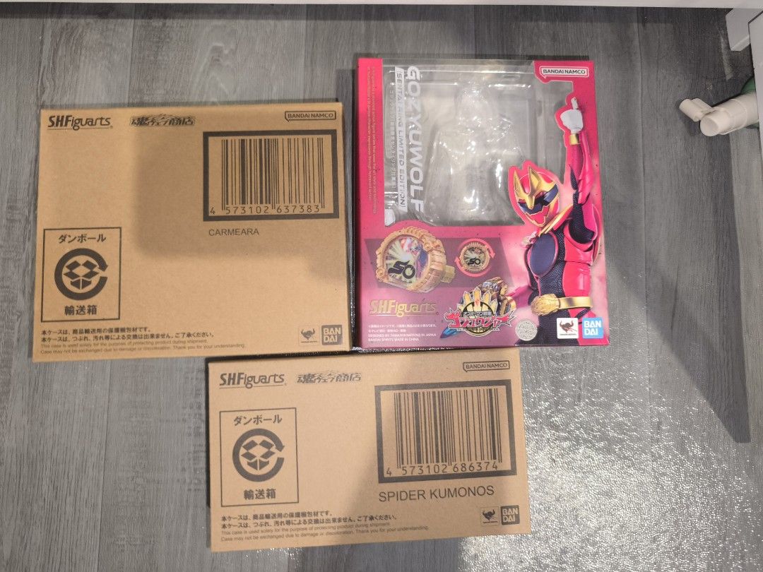 Shf super Sentai ultraman (Category: Toys & Games) located in Telok Panglima Garang. Submitted by sylashs (Listing ID 1449122929, Image 1). Description: p/s read description before you ask anything that I already answered on description all item bib (back in box) shf gozyu wolf - RM 230 shf spider kumonos - RM 300 shf carmeera - RM 300 all accessories complete, joint still nice, do not have any defects based on my eyes. postage +10/20 cod balai p