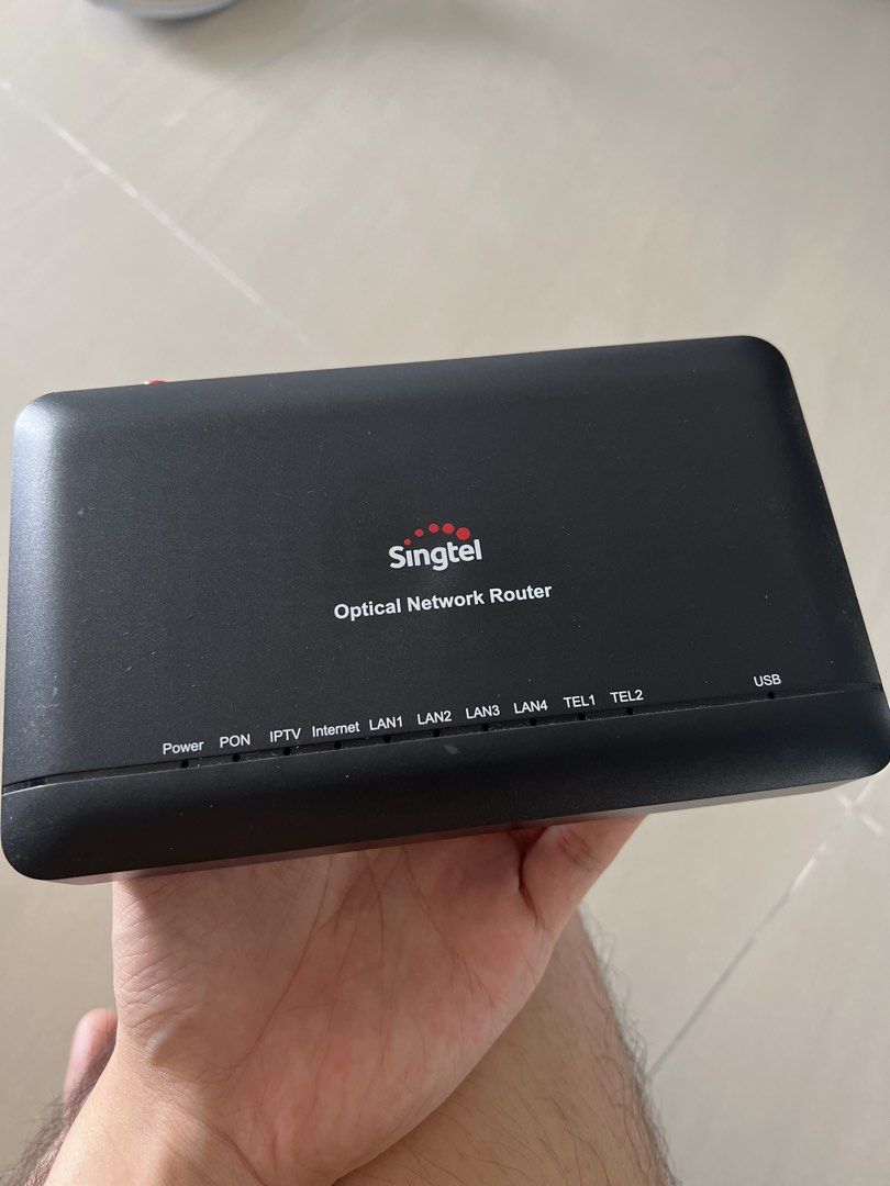Singtel Optical Network Router & 2x WiFi 6 Mesh Extenders