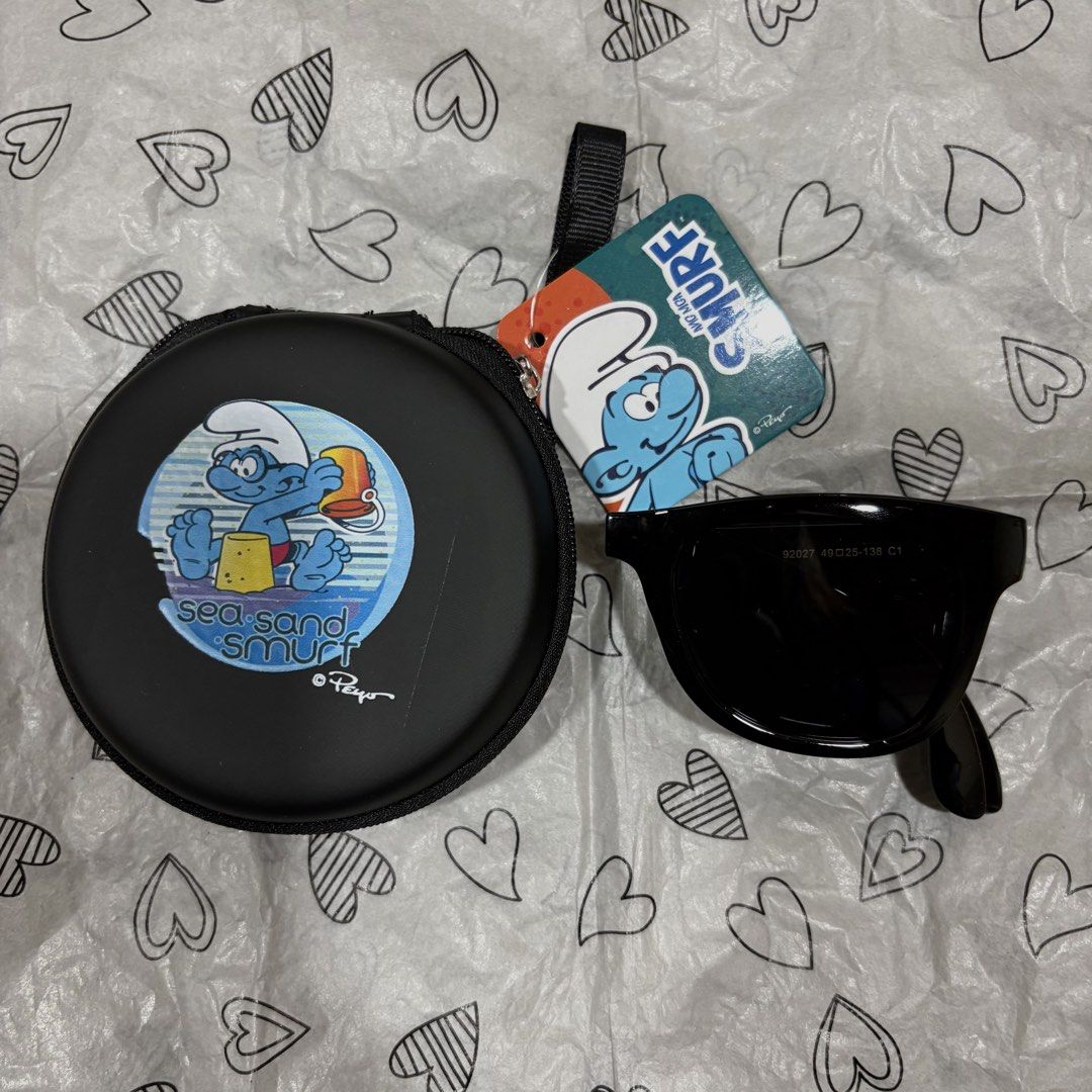 Smurf Foldable Sunglasses (Category: Sunglasses & Eyewear) located in Rizal. Submitted by msclassy (Listing ID 1449247320, Image 2). Description: ✅ 2pcs available - 1 SOLD.