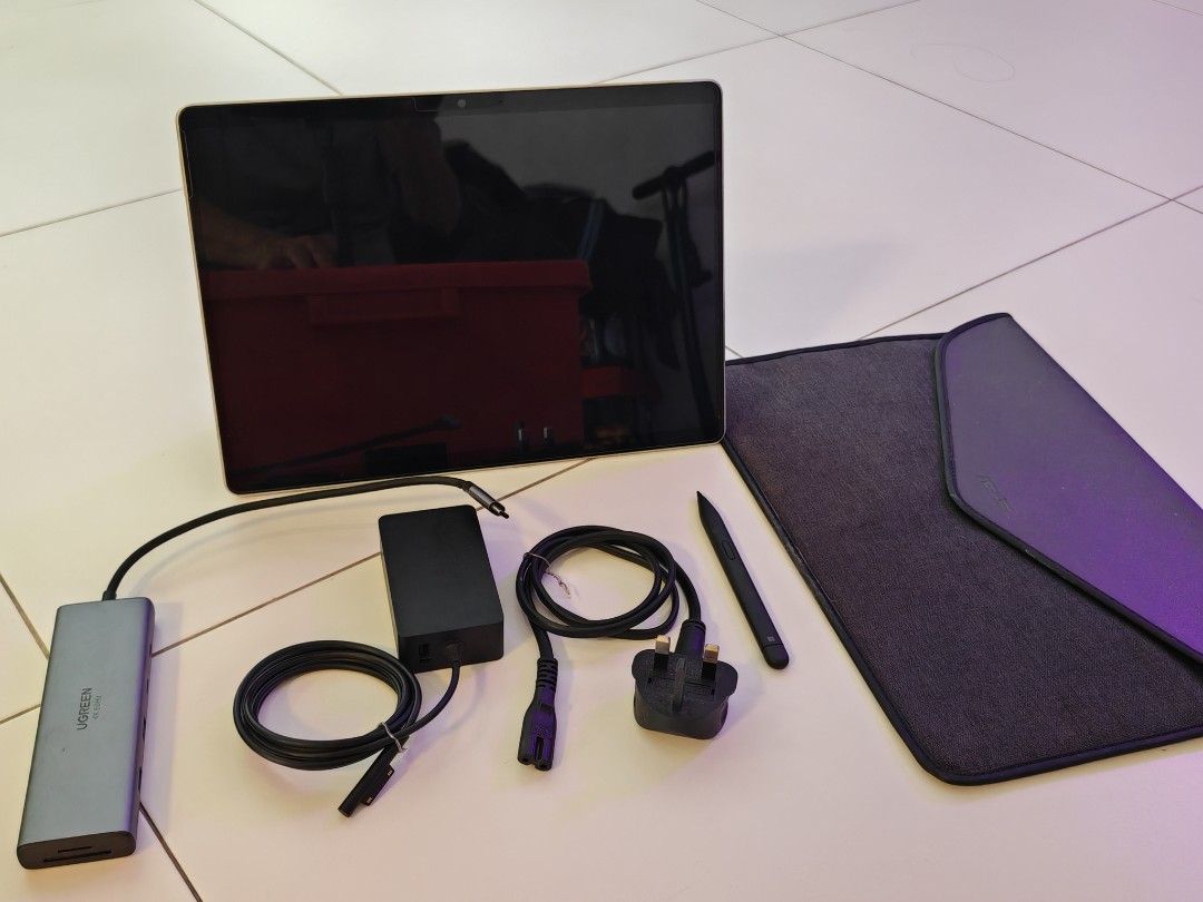 Surface Pro 8 - 11th gen i7, 16GB RAM, 1TB SSD(upgraded from 256GB)