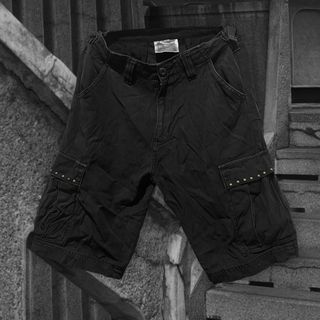 (Category: ) located in . Submitted by enrogue (Listing ID 1449310784, Image 1). Description: .