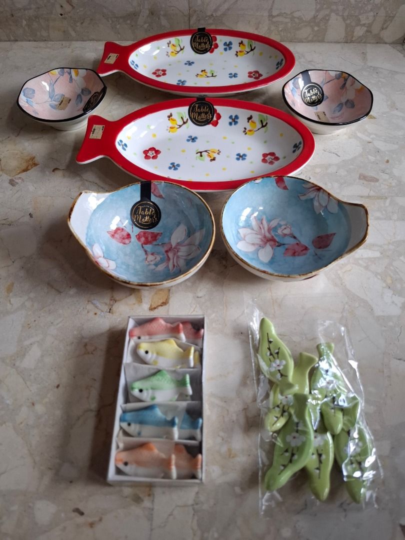 Table Matters Fish Shaped Plates & Bowls Set