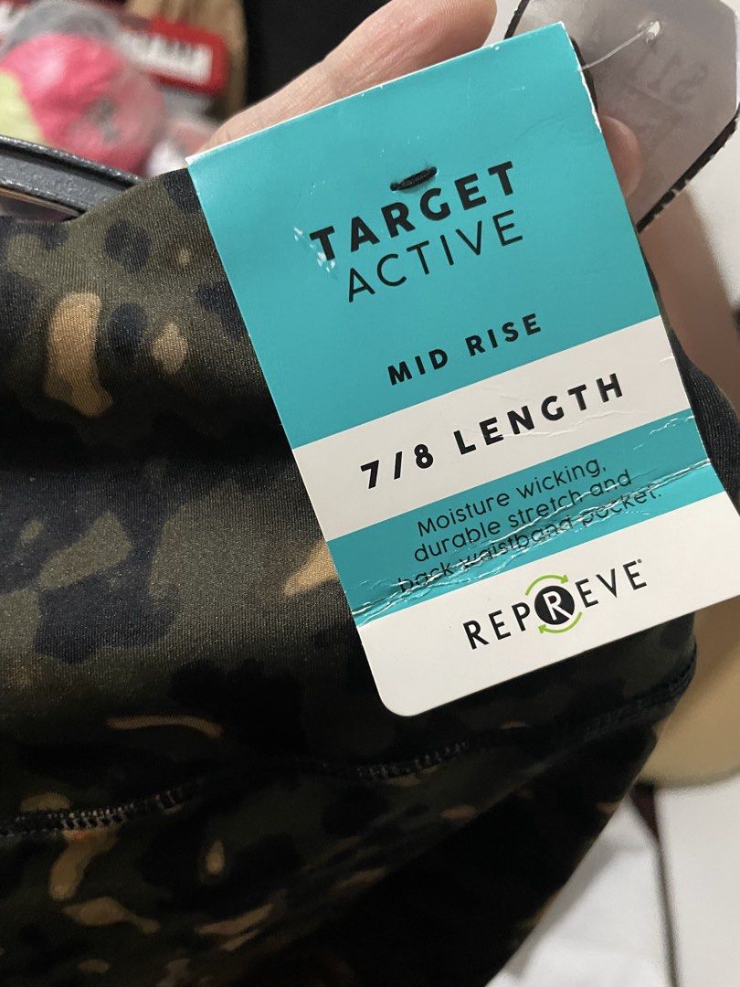 Target Active Mid Rise 7/8 Length Leggings Size 10 (Category: Activewear) located in Mexico. Submitted by trustkat (Listing ID 1449238439, Image 3). Description: - Target Active leggings in a cool camo print - Mid-rise, 7/8 length - Moisture-wicking and durable stretch fabric - Convenient back waistband pocket - Made with Repreve recycled materials - Size: 10.