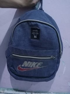 (Kategori: ) berada di . Dikirim oleh ratu_preloved_ (ID iklan 1449291536, Gambar 1). Deskripsi: .