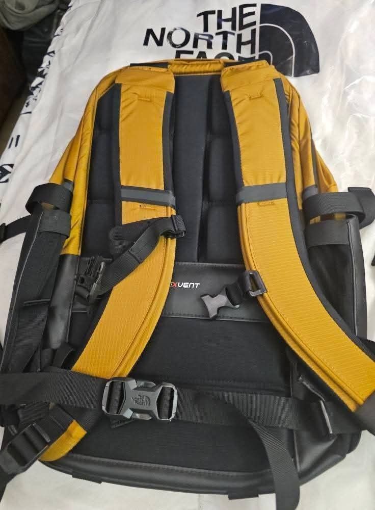TNF mustard recon backpack 30L (Category: Backpacks) located in Quezon City. Submitted by icollectionstuff (Listing ID 1449140510, Image 3). Description: ❗️❗️❗️AVAILABLE NOW❗️❗️❗️ TNF Recon 30L mustard yellow Php 3500 💳 MOP: GCash / Bank Transfer 🚚 Shipping Options: J&T / Lalamove 📍 Location: Victoria Sports Tower, Kamuning QC Limited Stocks only Order now❗️❗️❗️❗️ Pm me for more details.