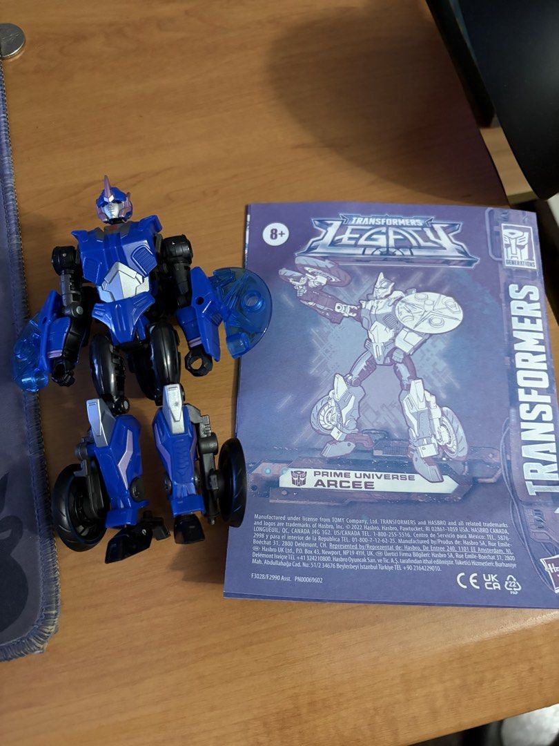 Transformers Legacy Prime Universe Arcee - Loose with Manual (Category: Figurines & Statues) located in Rizal. Submitted by mottoi (Listing ID 1449310968, Image 3). Description: Condition: Loose (Out of box), authentic Hasbro product. • Inclusions: Comes with the original physical instruction manual. • Missing Items: No original cardboard box packaging. • Joints/Plastic: Tight joints, clean paint details, and transforms smoothly. Well taken care 