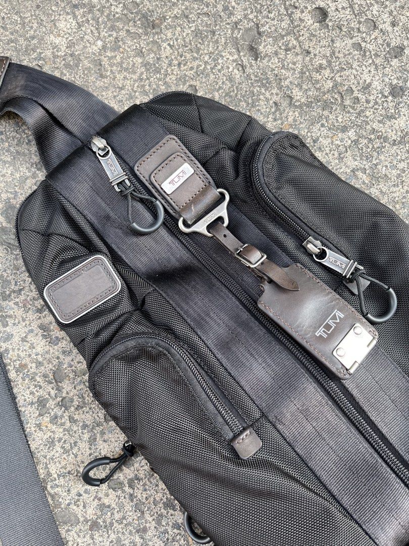 TUMI ALPHA BRAVO MONTEREY BALLISTIC SLING BAG (Category: Sling Bags) located in Alcantara. Submitted by bagsakancenter (Listing ID 1449196352, Image 2). Description: TUMI ALPHA BRAVO MONTEREY BALLISTIC SLING BAG AUTHENTIC RANK AB+ IN PRESTINED CONDITION DETAILS POSTED AS IS WHERE IS PM LANG 🙏🏻.