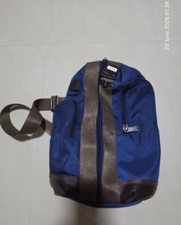 (Category: ) located in . Submitted by sales_sg50 (Listing ID 1449116191, Image 1). Description: .