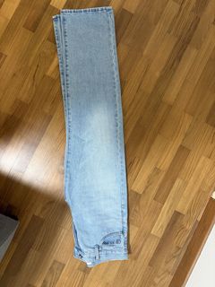 (Category: ) located in . Submitted by abby22 (Listing ID 1449109867, Image 1). Description: .