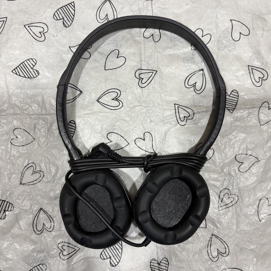 Universal Headset (Category: Headphones & Headsets) located in Rizal. Submitted by msclassy (Listing ID 1449268822, Image 2). Description: .