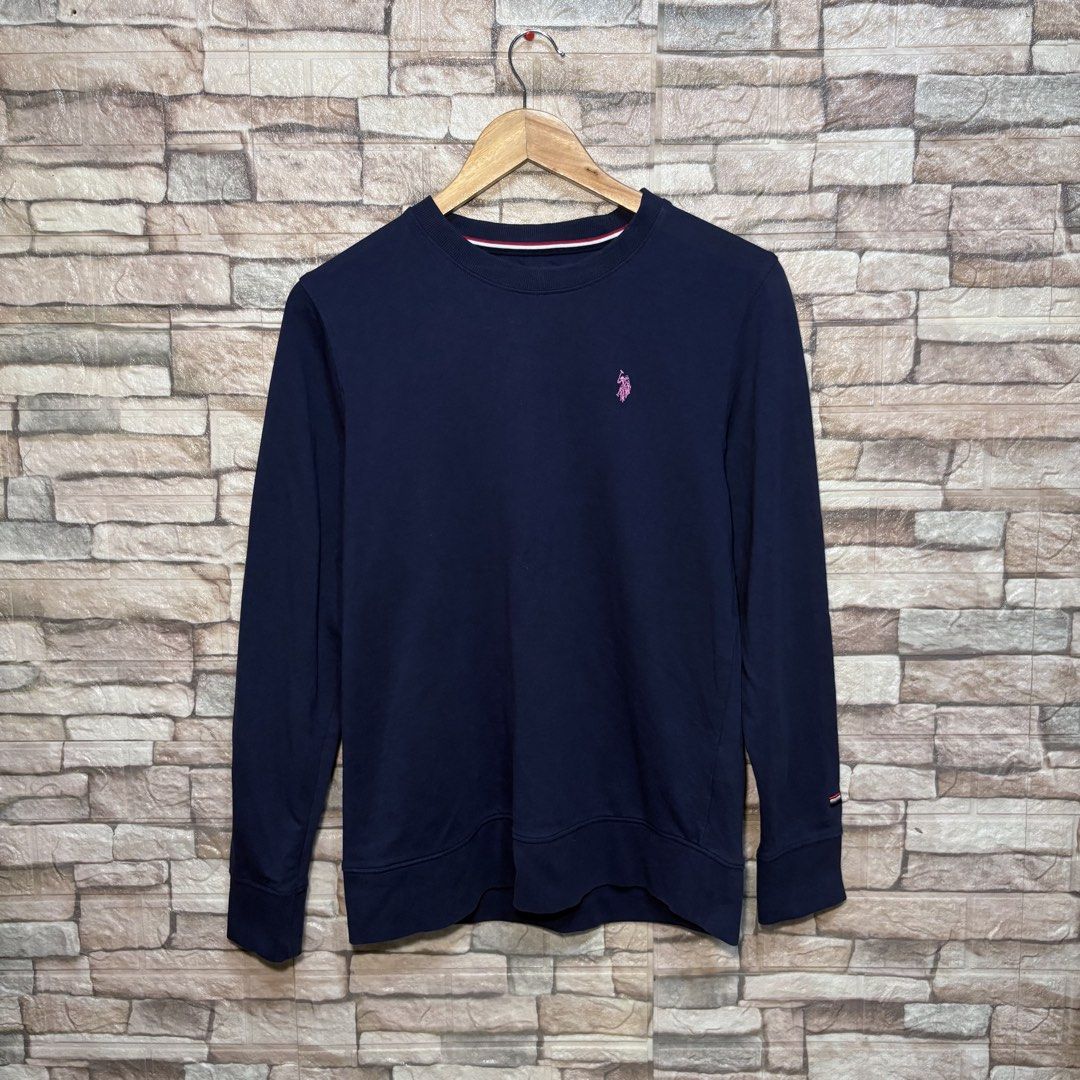USPA Crewneck Sweater (Category: Luxury Apparel) located in Bacolod City. Submitted by treasurehuntsv2 (Listing ID 1449118487, Image 1). Description: Condition – Excellent Color Rate – /10 Flaws – None ✅ Size: Dimensions: Width – Length – DIOR LOUIS VUITTON GUCCI PRADA CHANEL BALENCIAGA BURBERRY FENDI CELINE YSL GIVENCHY VALENTINO BOTTEGA VENETA AMIRI OFF-WHITE MONCLER VERSACE DOLCE & GABBANA HERMÈS SANDRO ISABEL MARANT MIU MIU BRUNELLO CUCINELLI