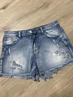 (Category: ) located in . Submitted by gmtm4 (Listing ID 1449155606, Image 1). Description: .