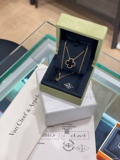 (Category: ) located in . Submitted by ys-luxe.com (Listing ID 1449220213, Image 1). Description: .