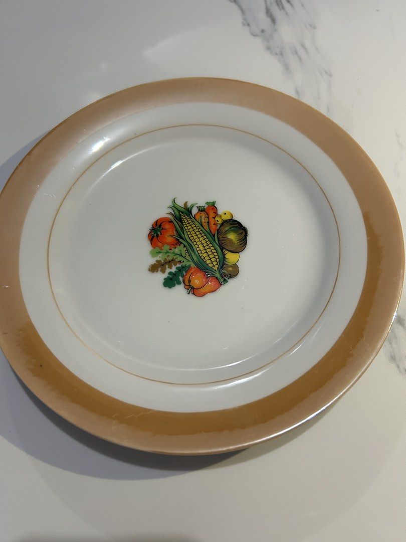 Vintage / Antique Plates (platito) (Category: Dinnerware & Cutlery) located in Caloocan City. Submitted by ksshboutique (Listing ID 1449237987, Image 1). Description: 350 Per piece , 10pcs available Vintage / Antique These vintage plates typically feature harvest, fruit, or floral motifs.💕.
