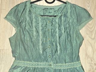(Category: ) located in . Submitted by glittertoes (Listing ID 1449193117, Image 1). Description: .