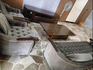(Category: ) located in . Submitted by uniquefinds2023 (Listing ID 1449222063, Image 1). Description: .