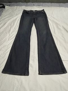(Category: ) located in . Submitted by thriftdekaki (Listing ID 1449288891, Image 1). Description: .