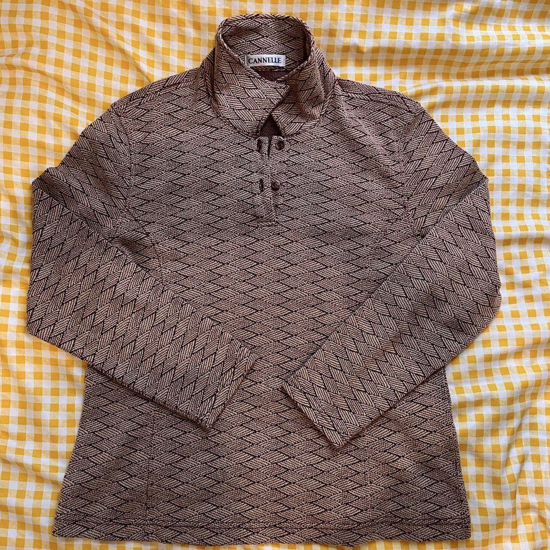 Vintage-style high-neck knit sweater (Category: Blouses) located in Quezon City. Submitted by itschriss (Listing ID 1449206877, Image 1). Description: .