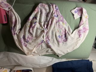 (Category: ) located in . Submitted by zhezhescho31971 (Listing ID 1449300418, Image 1). Description: .