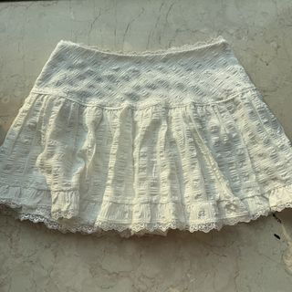 (Category: ) located in . Submitted by summerskiess (Listing ID 1449269562, Image 1). Description: .