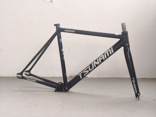 (Category: ) located in . Submitted by fixed_gear_merchant (Listing ID 1449280274, Image 1). Description: .