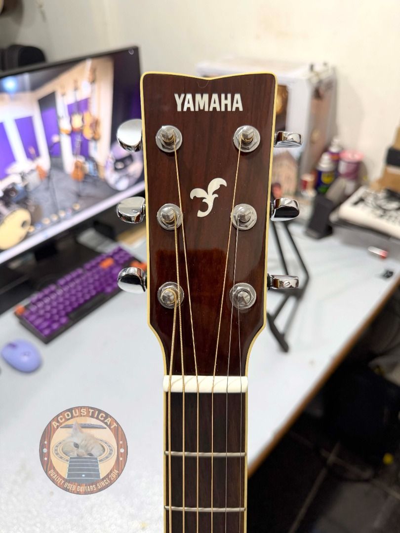 Yamaha FG-830 Sunburst Guitar (Category: Musical Instruments) located in Manila. Submitted by acousticat (Listing ID 1449262319, Image 2). Description: For Sale / Swap Please Read Location: Tondo, Manila ----------------------------------- Yamaha FG-830 Sunburst Guitar 25K ₱25,000 (27K trade value) Good as New! Solid Sitka Spruce top Rosewood back & sides New Fishman GT2 pickup installed Yamaha bag included Trade/Swap to other guitars Trade/Swap 