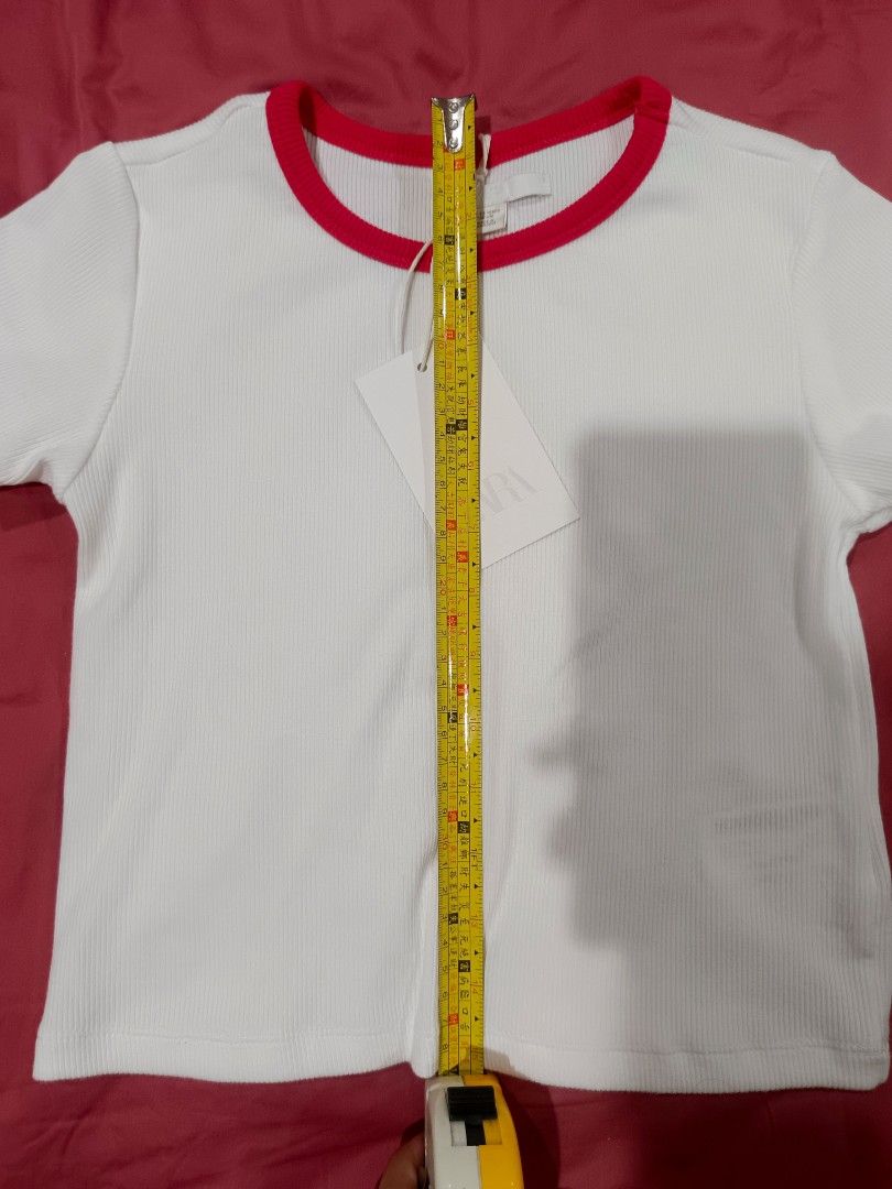 zara cropped tshirt/baby tee (Category: Shirts) located in Quezon City. Submitted by home_declutters (Listing ID 1449272135, Image 3). Description: size 12-13 on tag dimension: length: 39cm width: 32cm.