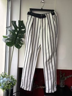 (Category: ) located in . Submitted by coolandchic (Listing ID 1449252820, Image 1). Description: .