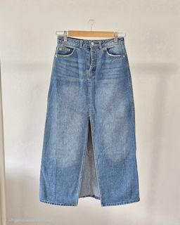 (Category: ) located in . Submitted by new2singa (Listing ID 1449149165, Image 1). Description: .